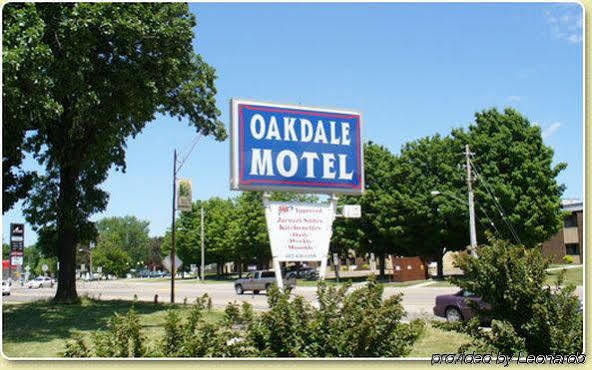 Oakdale Motel Owatonna Екстер'єр фото